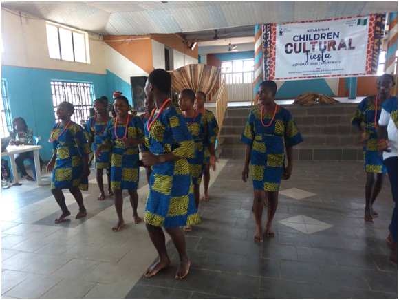 Students of CAC Grammar School, Akure  during their presentation