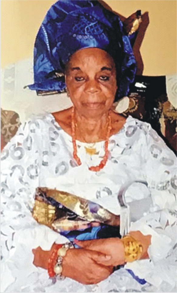Madam Caroline Mikoriola
 Olateru-Olagbegi