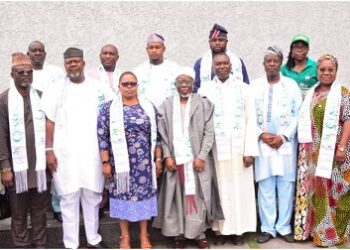 Front row: From left: Member, Ondo State House of Assembly, Akogun Olugbenga Omole, Federal Commissioner, NPC, Mr Diran Iyantan, Chairperson and Commissioner for Information and Orientation, Mrs Bamidele Ademola-Olateju, Chairman, League of Alfas and Imams, Alhaji Ahmad Aladeshawe, Chairman, Christian Association Of Nigeria Ondo State Chapter, Rev  Father Anselm Ologunwa, Chairman/Editor-in-Chief of Owena Press Limited, Sir Ademola Adetula and other members of the  Committee after their inauguration                                                                                                               Photo  Peter Oluwadare