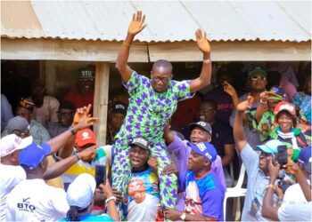 APC member who won the Akoko North West Constituency I, Fatai Tiamiyu being celebrated after his declaration by INEC