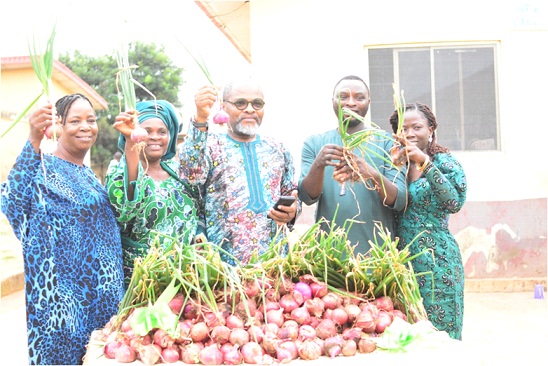 From left: Supervisor, Ondo State Children's Home, Oba-Ile, Mrs Aduloju Folasade, mother to the farmer, Mrs Florence Abioye, Senior Special Assistant, SSA to the Governor on Special Duties and Strategy, Dr Doyin Odebowale, the farmer, Mr Olaide Abioye and his wife, Folasade at the event…yesterday      Photo: Stephen Olajide