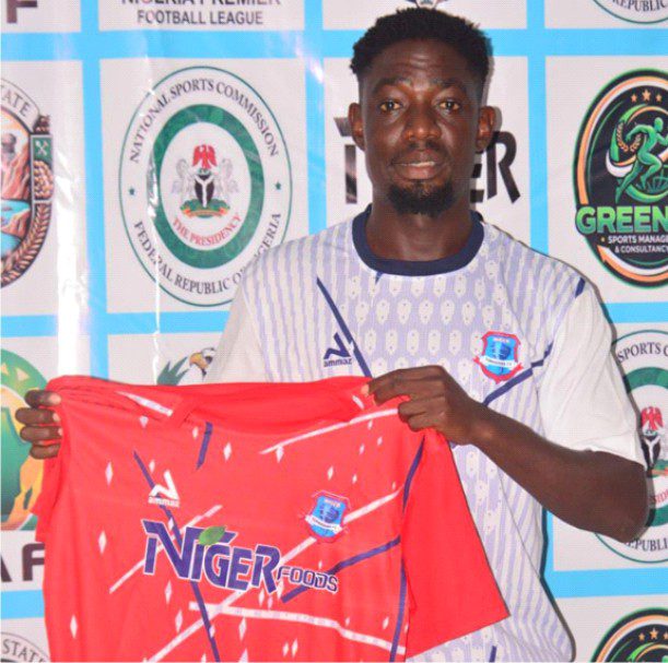 Olalusi bids farewell to Sunshine Stars, joins Niger Tornadoes
